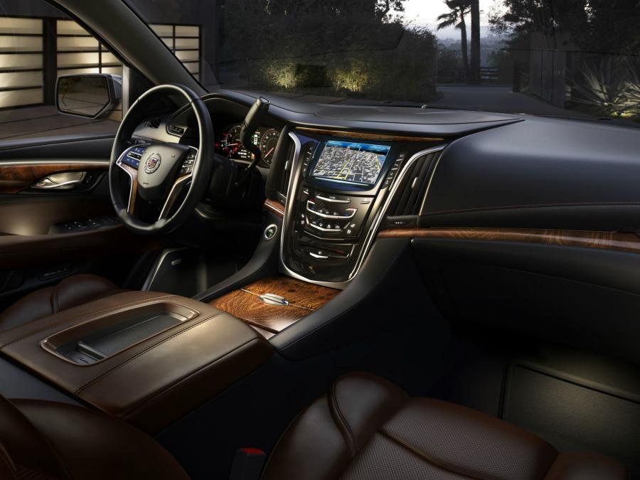 Cadillac Escalade 2015 года  (фото 9 из 91)
